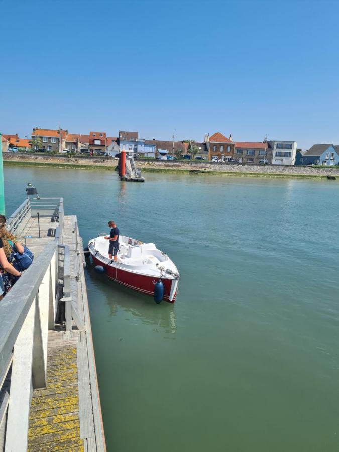 "Les Embruns" Maison Meublee, Proche De La Mer Grand-Fort-Philippe Exteriör bild