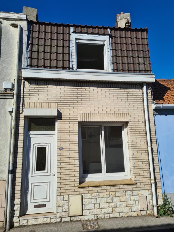 "Les Embruns" Maison Meublee, Proche De La Mer Grand-Fort-Philippe Exteriör bild